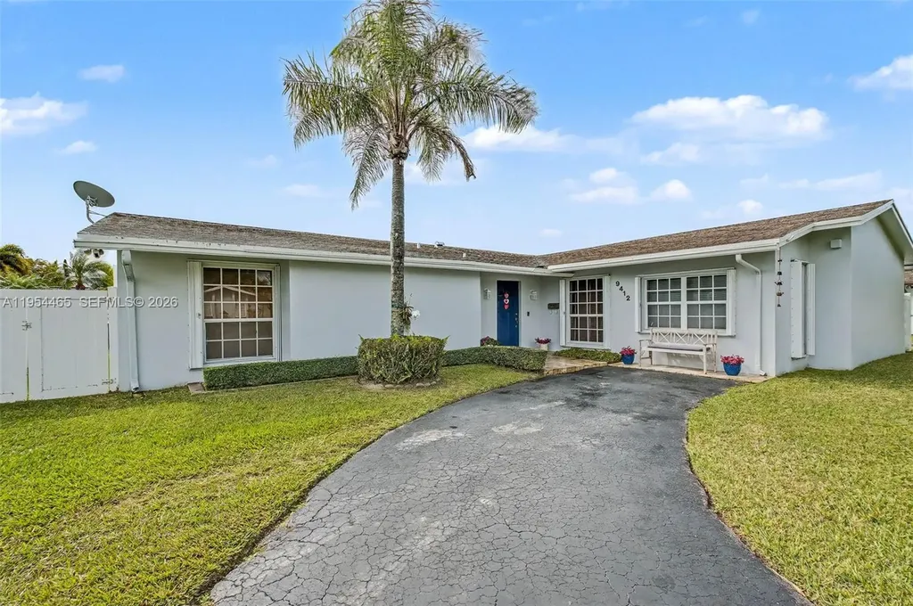 9412 SW 184th Terrace Cutler Bay FL 33157