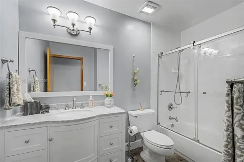 9412 SW 184th Terrace Cutler Bay FL 33157
