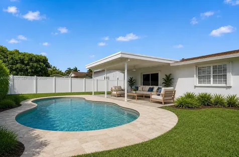 9412 SW 184th Terrace Cutler Bay FL 33157