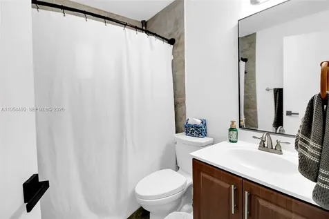 15113 NW 91st Court Miami Lakes FL 33018