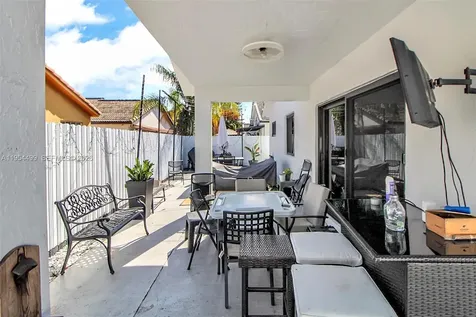 15113 NW 91st Court Miami Lakes FL 33018