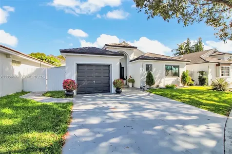 15113 NW 91st Court Miami Lakes FL 33018