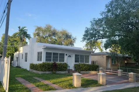 2217 SW 11th Street Miami FL 33135