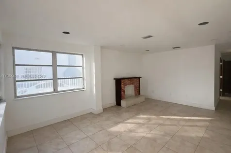 2217 SW 11th Street Miami FL 33135