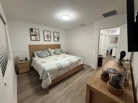 1043 SE 24th Avenue Homestead FL 33035