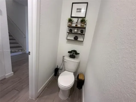 1043 SE 24th Avenue Homestead FL 33035