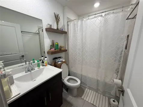 1043 SE 24th Avenue Homestead FL 33035