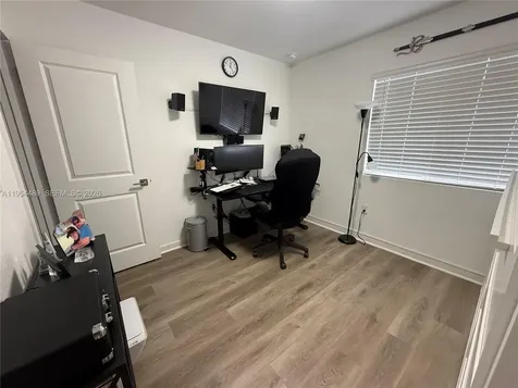 1043 SE 24th Avenue Homestead FL 33035
