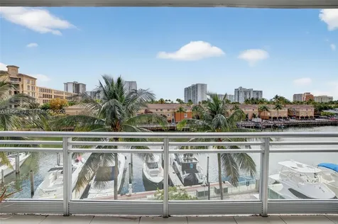 2950 NE 188th Street Aventura FL 33180
