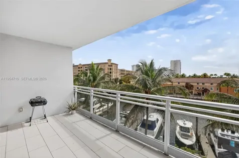 2950 NE 188th Street Aventura FL 33180