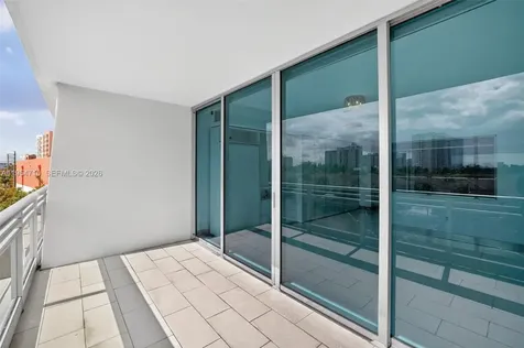 2950 NE 188th Street Aventura FL 33180