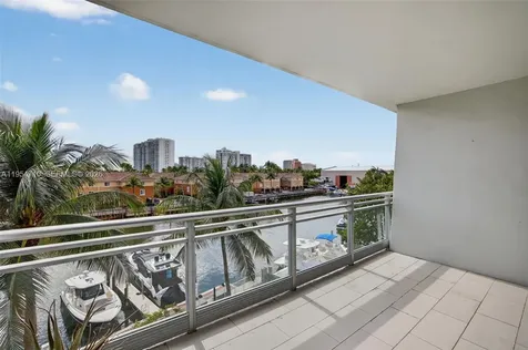 2950 NE 188th Street Aventura FL 33180
