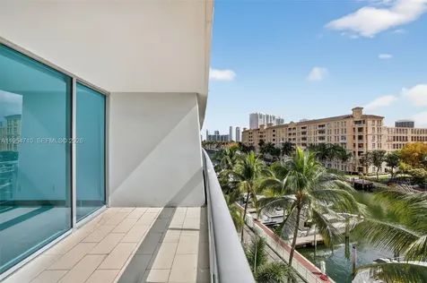2950 NE 188th Street Aventura FL 33180