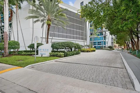 2950 NE 188th Street Aventura FL 33180