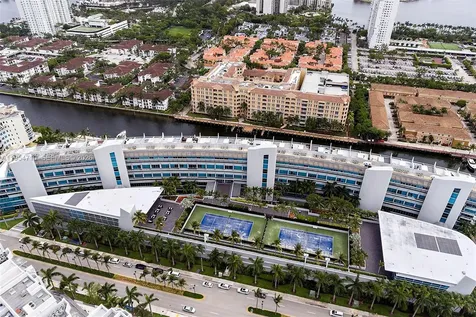 2950 NE 188th Street Aventura FL 33180