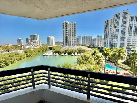 3400 NE 192nd Street Aventura FL 33180