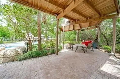 3400 NE 192nd Street Aventura FL 33180
