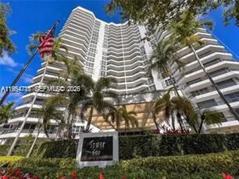 3400 NE 192nd Street Aventura FL 33180