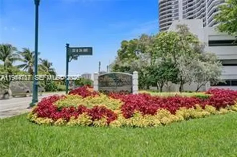 3400 NE 192nd Street Aventura FL 33180