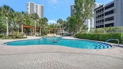 3400 NE 192nd Street Aventura FL 33180