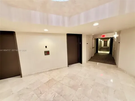 3400 NE 192nd Street Aventura FL 33180