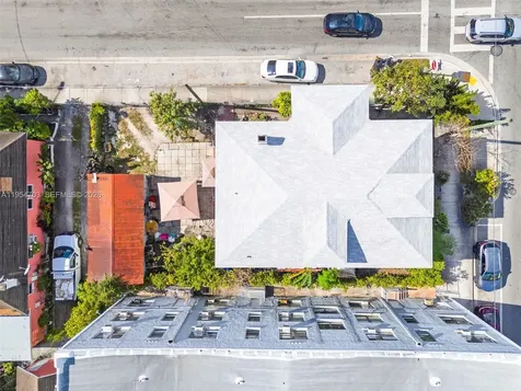676 SW 1st Street Miami FL 33130