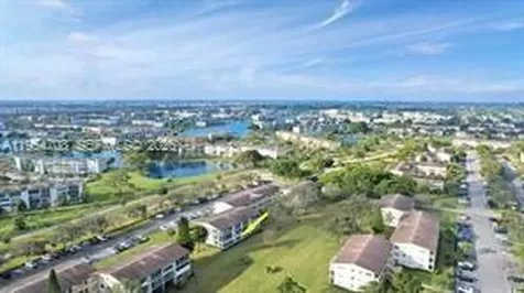 129 Mansfield Boca Raton FL 33434