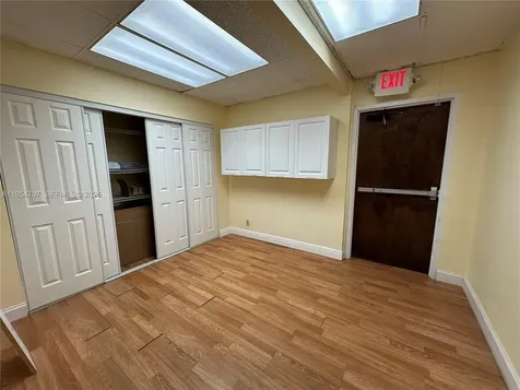 4121 NW 5th Street Plantation FL 33317