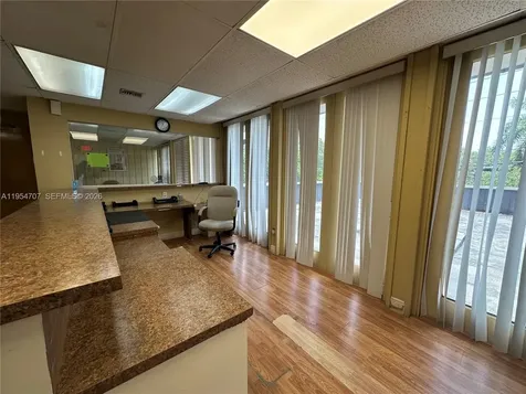 4121 NW 5th Street Plantation FL 33317