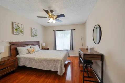 8507 NW 54th Court Lauderhill FL 33351