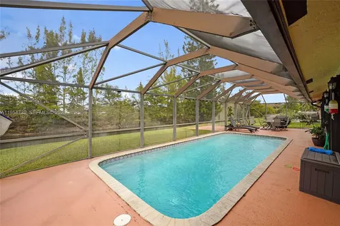 8507 NW 54th Court Lauderhill FL 33351