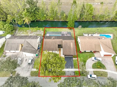 8507 NW 54th Court Lauderhill FL 33351