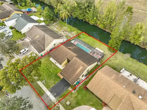 8507 NW 54th Court Lauderhill FL 33351