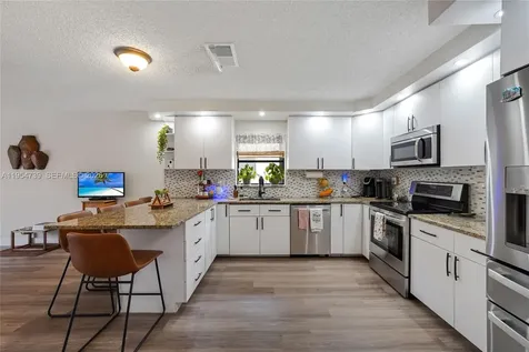 8507 NW 54th Court Lauderhill FL 33351