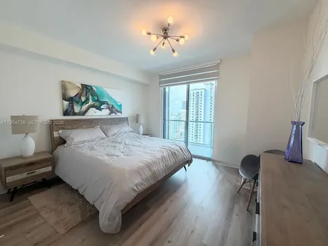 1111 SW 1 Avenue Miami FL 33130
