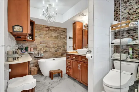 16750 NE 10th Avenue North Miami Beach FL 33162