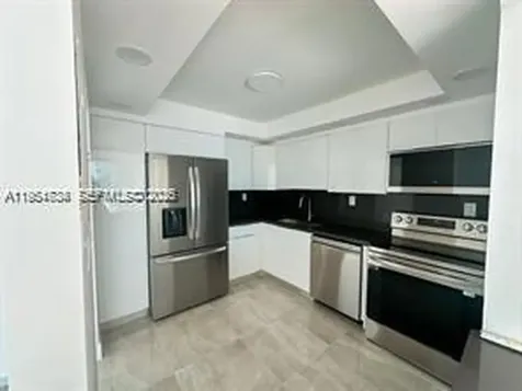16546 NE 26th Avenue North Miami Beach FL 33160