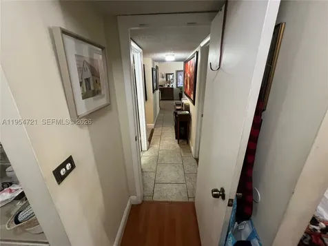 6911 SW 147 Avenue Miami FL 33193