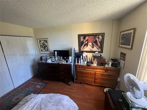 6911 SW 147 Avenue Miami FL 33193