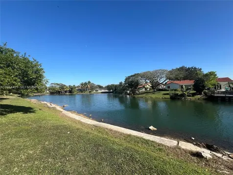 6911 SW 147 Avenue Miami FL 33193