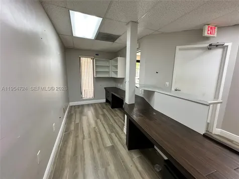4121 NW 5th Street Plantation FL 33317