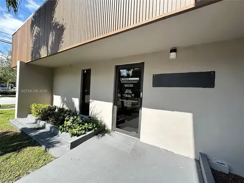 4121 NW 5th Street Plantation FL 33317