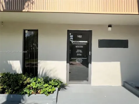 4121 NW 5th Street Plantation FL 33317