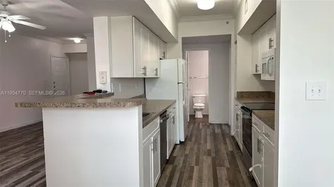 160 SW 117th Terrace Pembroke Pines FL 33025