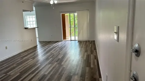 160 SW 117th Terrace Pembroke Pines FL 33025