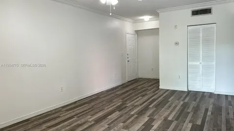 160 SW 117th Terrace Pembroke Pines FL 33025
