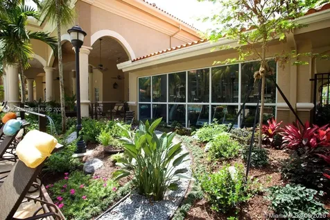 160 SW 117th Terrace Pembroke Pines FL 33025