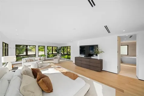 222 E Rivo Alto Drive Miami Beach FL 33139
