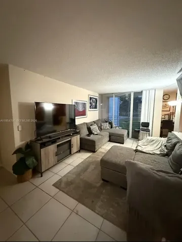 9441 Live Oak Place Davie FL 33324