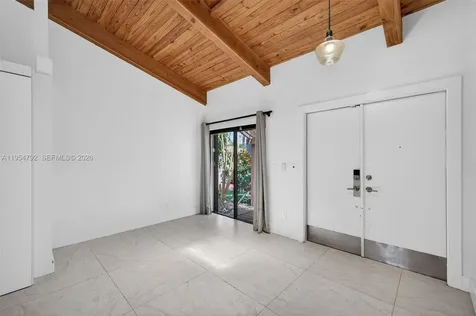 2619 S Parkview Drive Hallandale Beach FL 33009